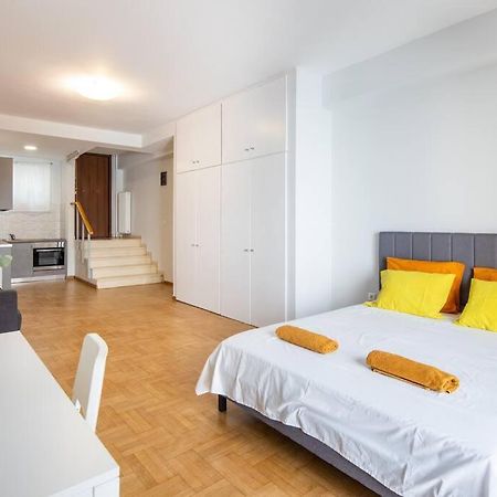Newly Renovated, Quiet & Central Apartment In Kolonaki Афины Экстерьер фото