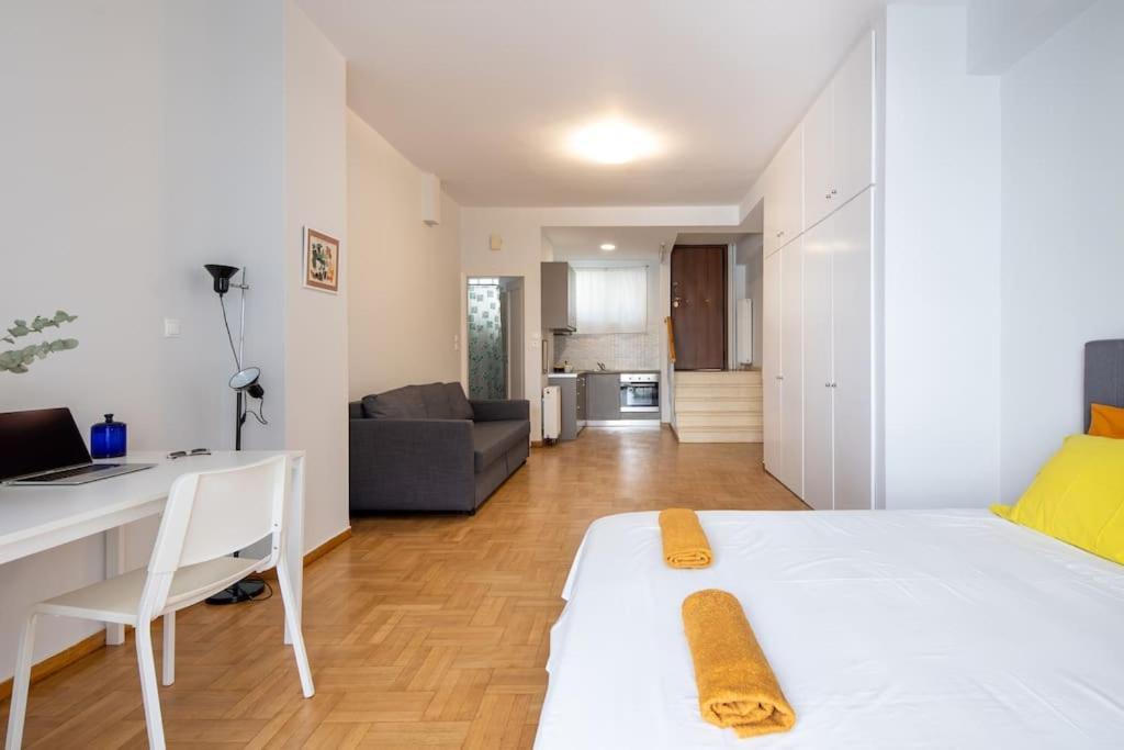 Newly Renovated, Quiet & Central Apartment In Kolonaki Афины Экстерьер фото